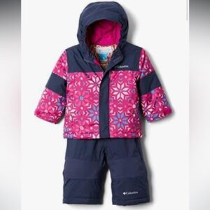 Used 4y Columbia Pink and Navy Snow Suit .99%newpants.85%new coat